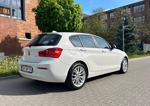 BMW Seria 1 cena 66500 przebieg: 98600, rok produkcji 2016 z Wrocław małe 379